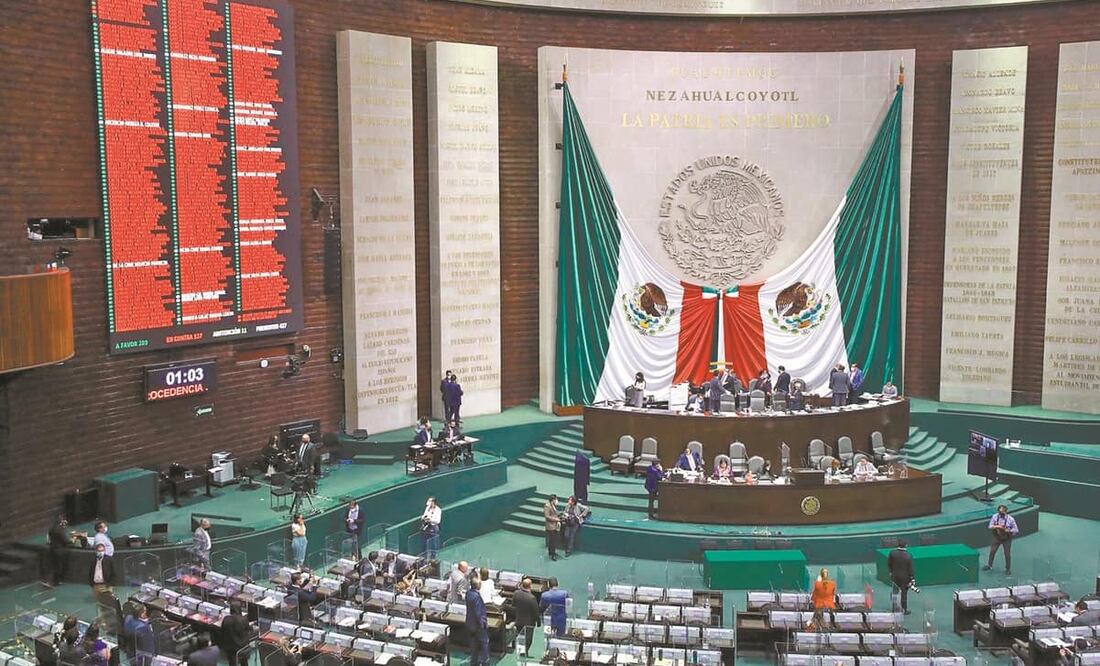 Quienes iban por la reelección en San Lázaro debieron haber suspendido por dos meses los apoyos legislativos. Foto: ARCHIVO EL UNIVERSAL