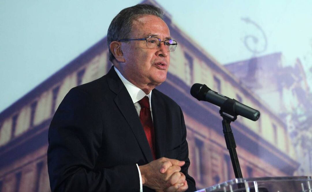 Ricardo Rocha Reynaga durante la presentación del canal de televición de la Asamblea Legislativa "Ciudad TV" 21.2, en el Museo de la Autonomía Universitaria, . Foto: Germán García/El Universal