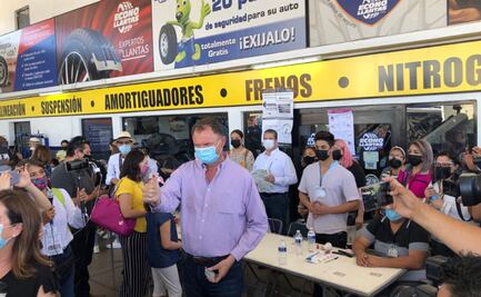 Esperaré los resultados, dice Ernesto Gándara al emitir su voto