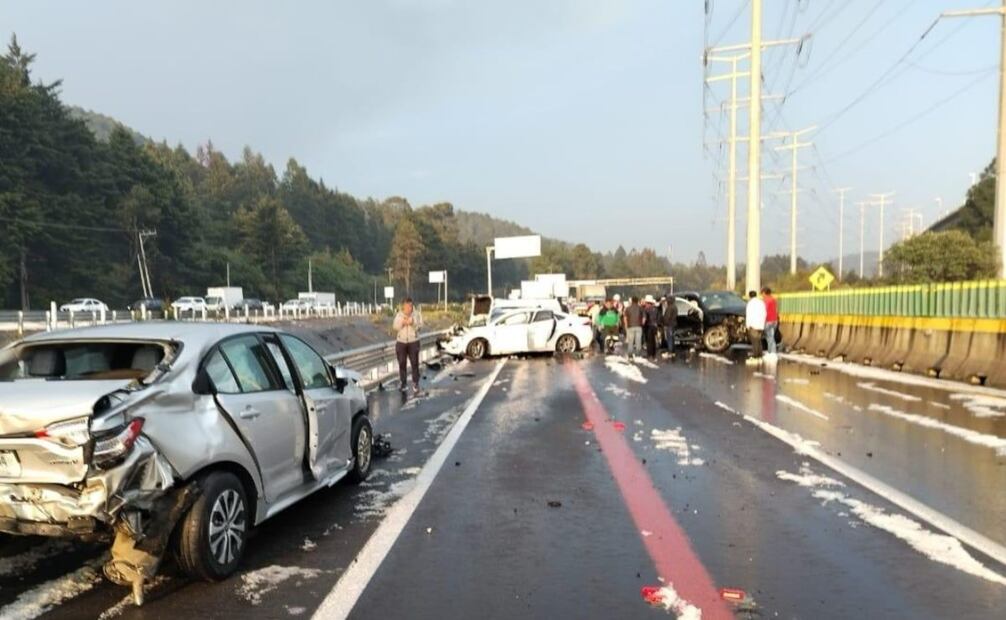 Accidente en la México-Toluca: La imprudencia al volante y las condiciones climáticas adversas, una combinación fatal. Foto: Especial
