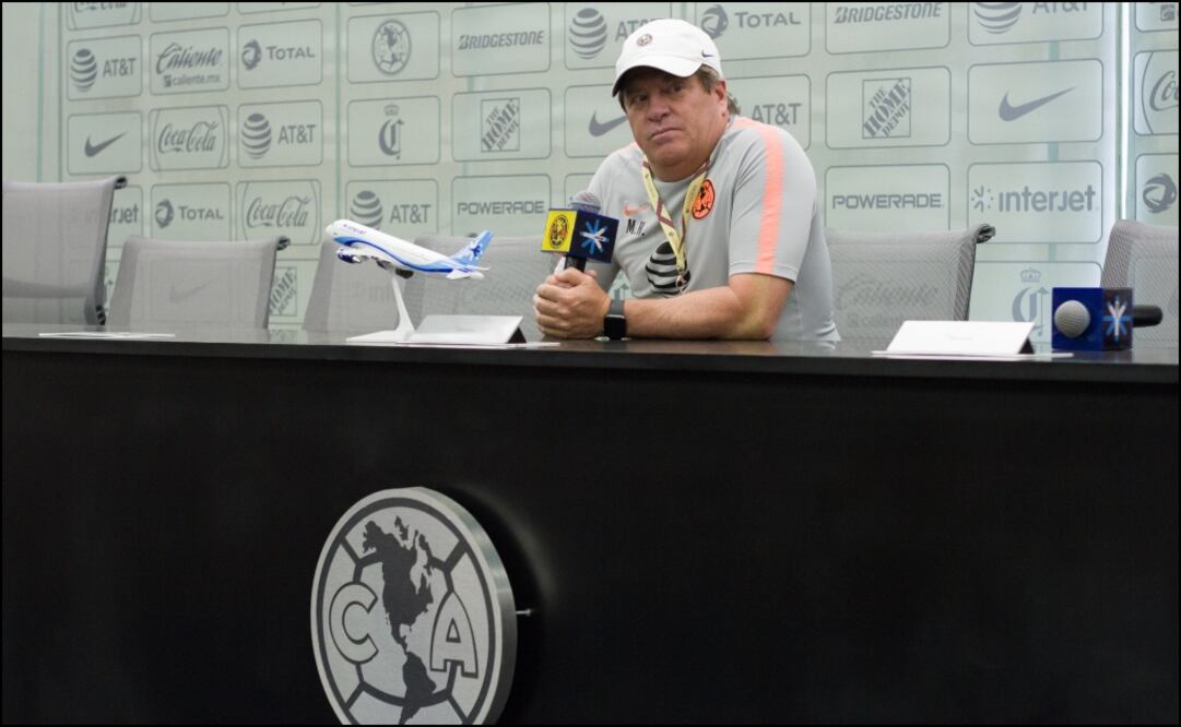 Miguel Herrera en conferencia de prensa| Imago7