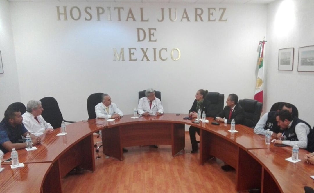 Personal de la SSP sostuvo una reunión de trabajo con el director General del Hospital Juárez de México, el doctor Martín Antonio Manríquez, y representantes de GAM. (Foto: Twitter @SSP_CDMX)