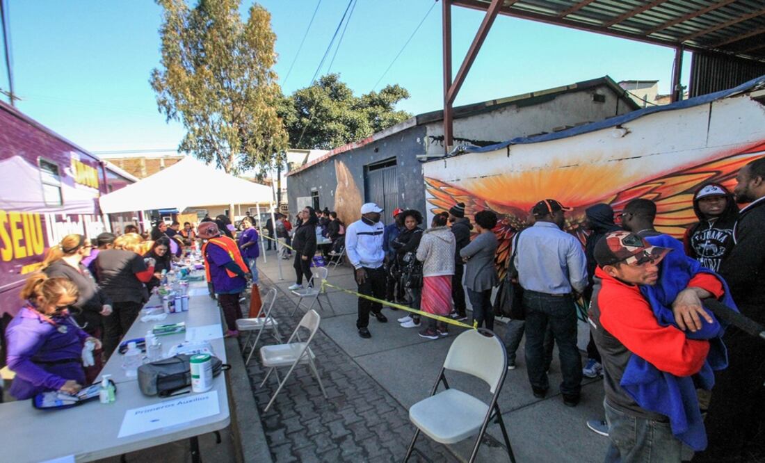 La ONG pidió que México rechace cualquier proposición que implique la contención y deportación de migrantes. Foto: EFE