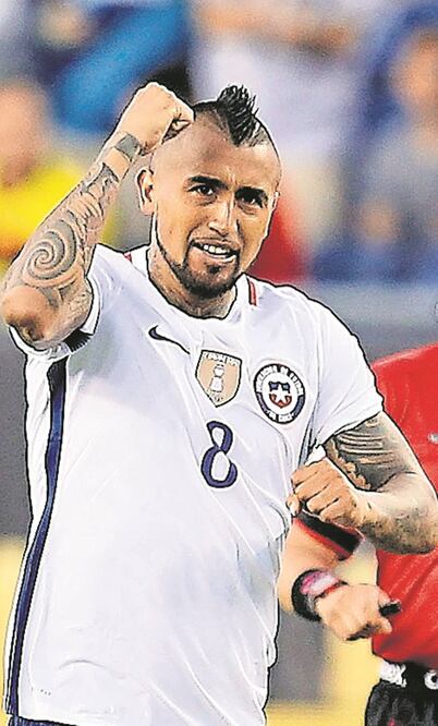 Arturo Vidal consumó el gol de la victoria en tiempo añadido (MAURICIO DUEÑAS CASTAÑEDA. EFE)