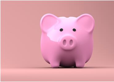 Afores tendrían que recortar personal ante ajuste de comisiones: Amafore