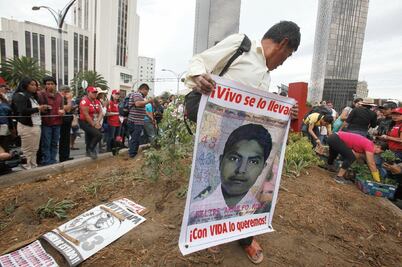 Exigen que el GIEI siga con investigación de los 43