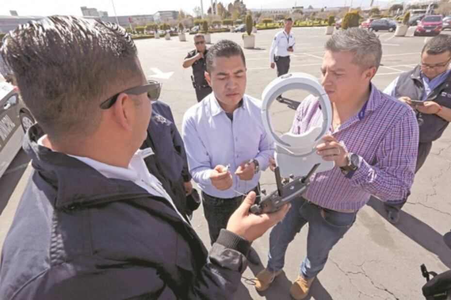 Con drones, combaten al crimen en Metepec