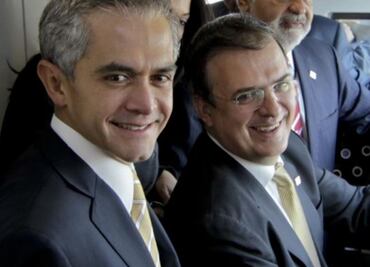 Colaboradores de Mancera y Ebrard arman pleito tras derrumbe de Plaza Artz