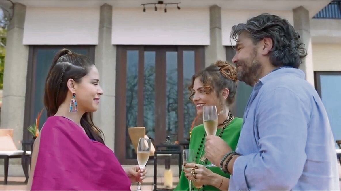 Dolores Fonzi (verde), estelar de la versión original, repetirá papel en la serie mexicana. Foto: Star Distribución