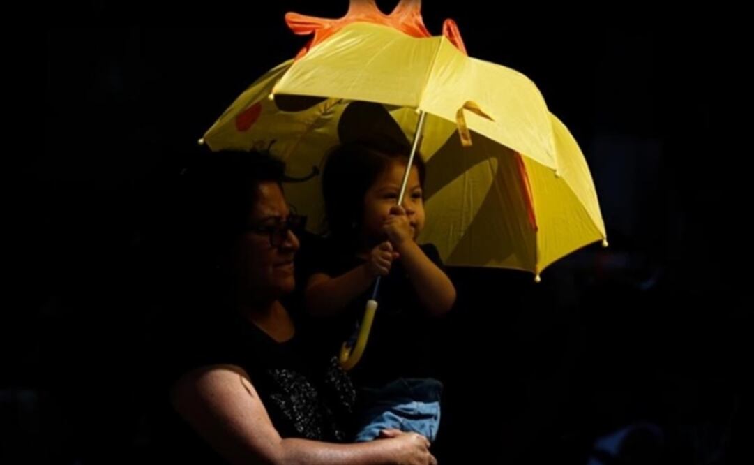 Se recomienda no exponerse a los rayos del sol