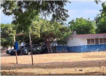 Utilizan primaria de Sinaloa como campamento militar; las clases serán virtuales