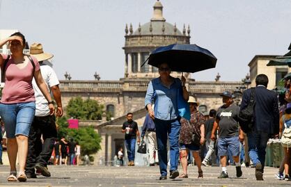 Por ola de calor, suspenden clases en 5 municipios de Michoacán