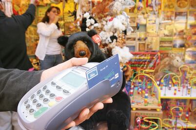 Alerta Condusef de altos intereses en préstamos