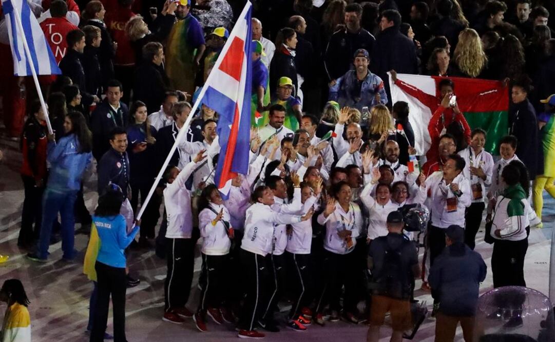 La delegación mexicana vivió al máximo la despedida de Río 2016. Foto AP