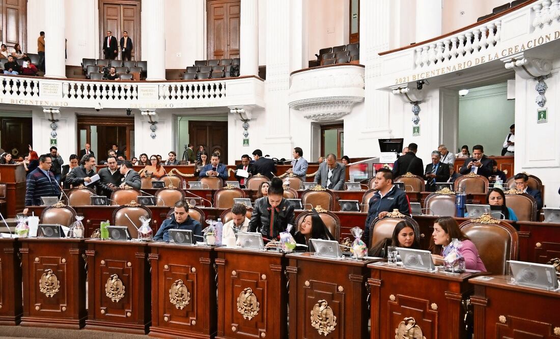 Los diputados de la III Legislatura tendrán 15 mil pesos más para destinarlos a sus módulos. Foto: Archivo | El Universal