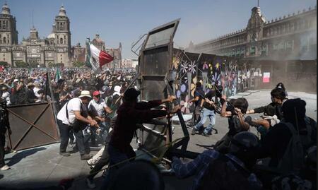 FOTOS: Así se desarrolló la Marcha de la Generación Z en la CDMX