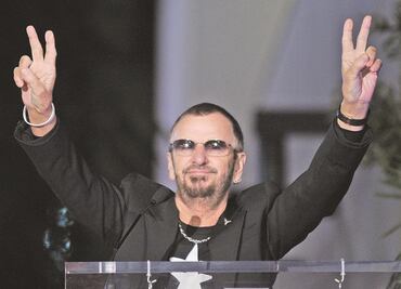 Ringo Starr felicita a John Lennon por su cumpleaños...un mes antes