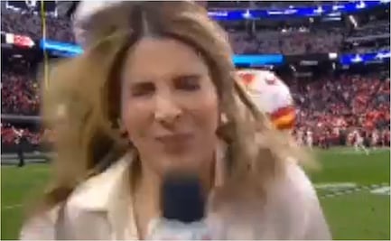 VIDEO: Comentarista de ESPN es embestida por jugador de la NFL