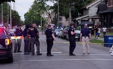 Tiroteo cerca del Old West End Festival deja 12 heridos en Ohio; policía busca a sospechosos