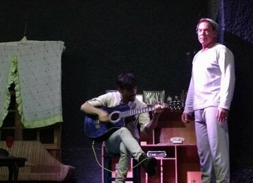 Reconocen 30 años de trayectoria artística y deportiva de Marcos Valdés