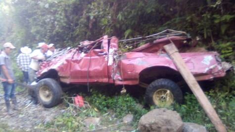 Vuelca camioneta en Chiapas; hay 2 muertos y 15 heridos