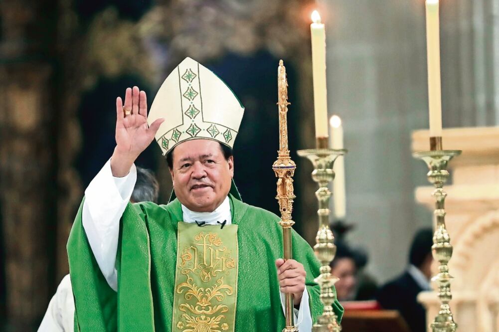 El semanario Desde la Fe de la Iglesia católica en México, que encabeza el cardenal Norberto Rivera, destacó los temas del mando mixto policial y la ley para regular al Ejército en labores de seguridad entre los pendientes de los diputados (IVÁN STEPHENS)