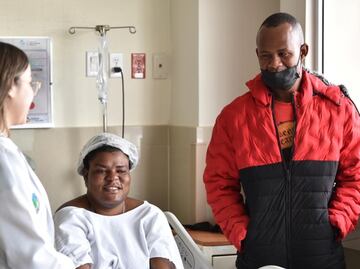 Atienden en Ciudad Juárez a mujer que dio a luz en vuelo de Aeroméxico