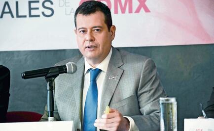 Reaparece Amieva en público