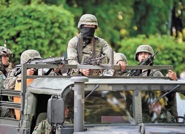 What do people think about the Mexican army?