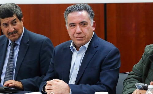 Enrique Inzunza dejará presidencia de Comisión de Estudios Legislativos; Morena prepara redistribución de comisiones