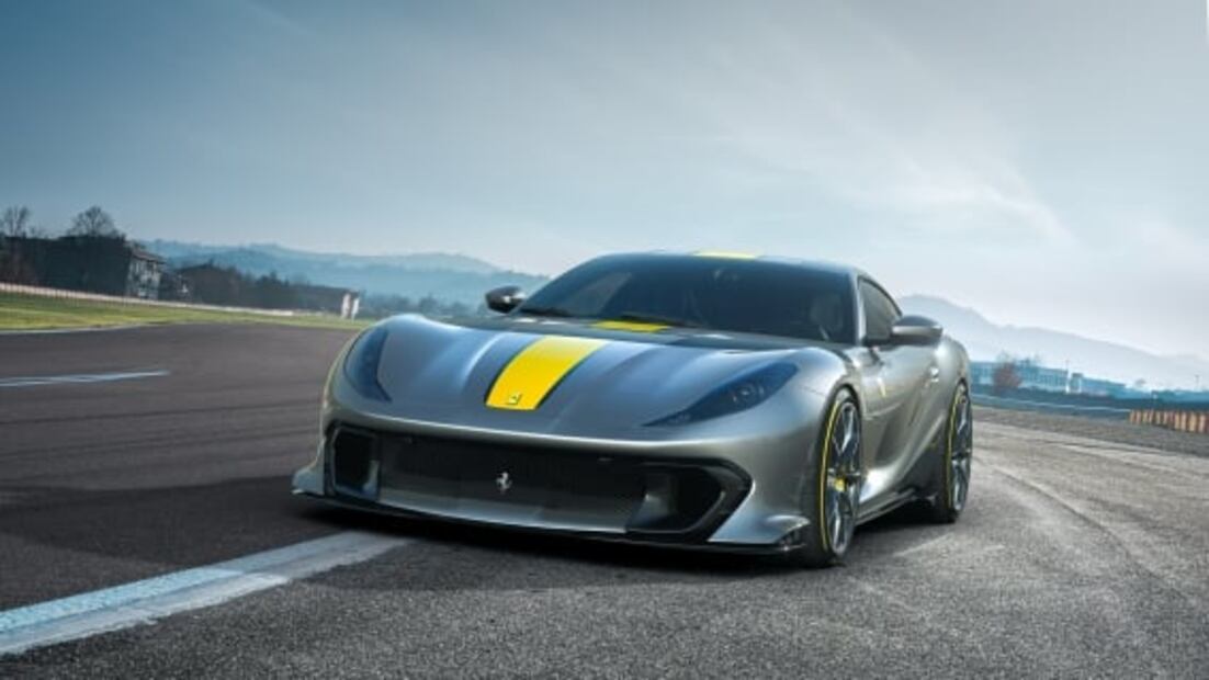 Ferrari presenta los exclusivos 812 Competizione y Competizione A