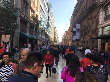 "Dios dirá qué haremos para pagar" y las compras de pánico en Nochebuena