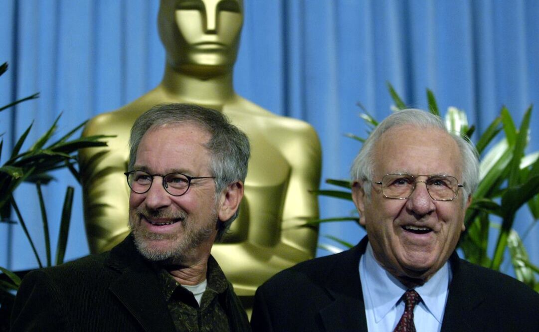 Steven Spielberg y su padre Arnold Spielberg en 2006. Foto: Archivo AP