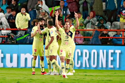 Diego Lainez es figura hasta para las familias de sus compañeros