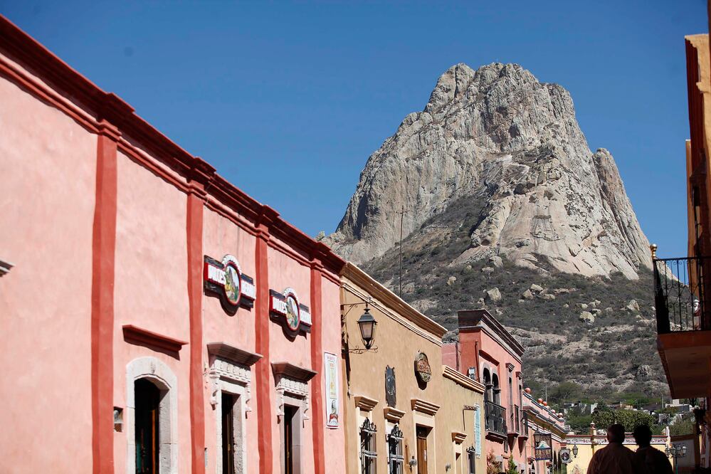 La Peña de Bernal es el tercer monolito más grande del mundo (Foto: El Universal)