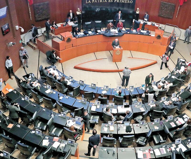 Las iniciativas del Ejecutivo se entregarían al Senado en el nuevo periodo de sesiones. Foto: ARCHIVO EL UNIVERSAL
