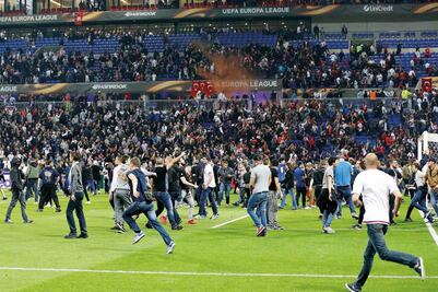 Violencia llega a Europa League