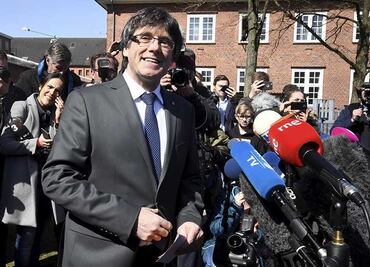 Carles Puigdemont abandona cárcel en Alemania; pide diálogo al gobierno español