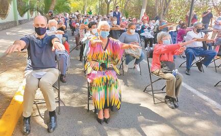 ¿Olga Sánchez se brinca la fila de vacunación?