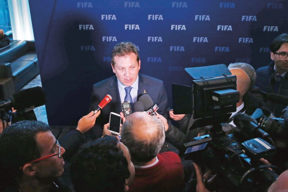 Alejandro Domínguez, dirigente de la Conmebol, no descarta unificar (ARND WIEGMANN. REUTERS)
