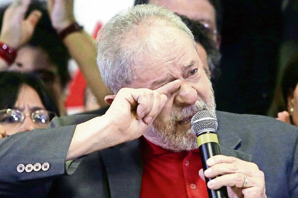 El ex presidente brasileño lloró ayer varias veces durante su discurso de más de una hora, en Sao Paulo (EFE Y XINHUA)