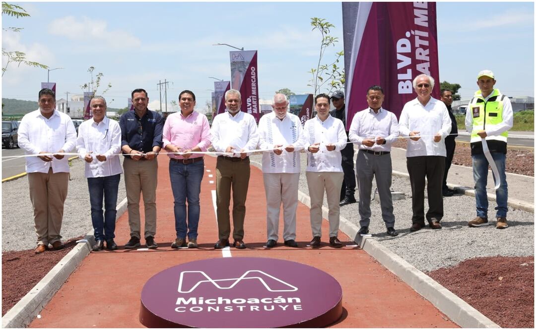 Alfredo Ramírez Bedolla entrega el Libramiento Martí Mercado en el municipio de La Piedad, Michoacán. Foto: Especial