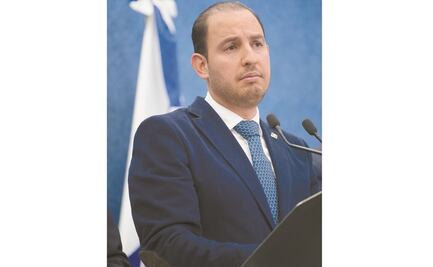 Viene metralla contra la alianza PRI-PAN-PRD