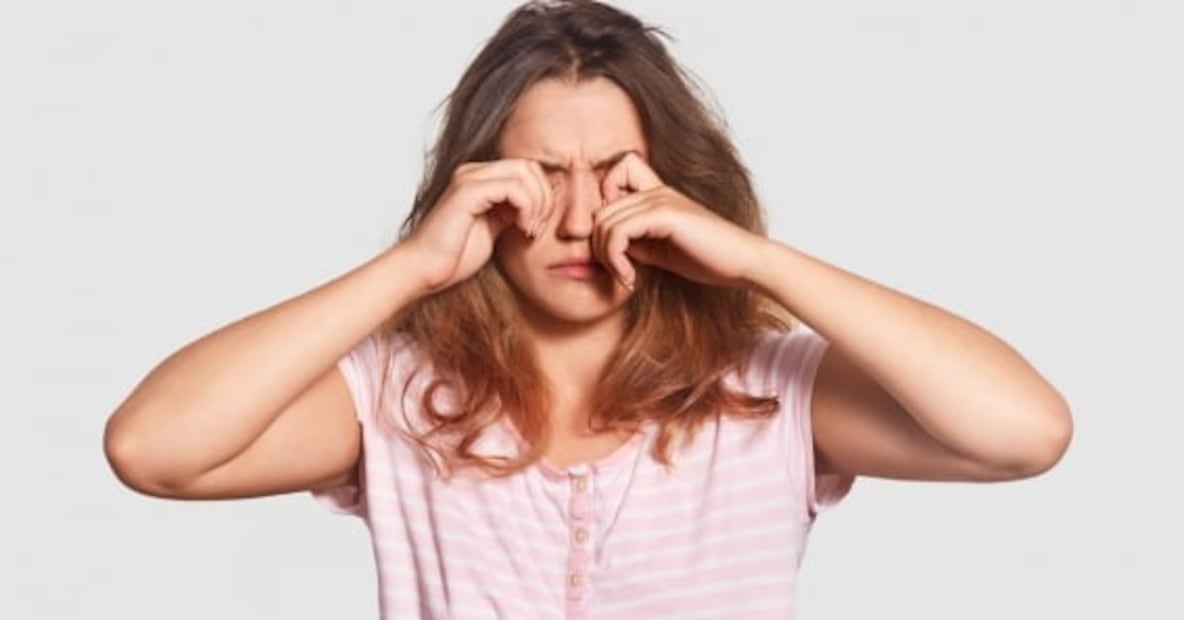 Tips para que no se te caigan las extensiones de pestañas al dormir