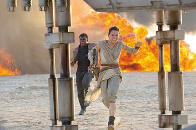 Star Wars recauda 528 mdd en el mundo