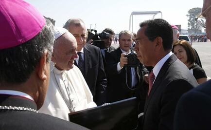 Entregan al Papa las llaves de Ecatepec