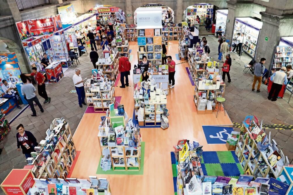 Ayer fue el último día de actividades de la Feria del Libro de Minería (IRVIN OLIVARES. EL UNIVERSAL)