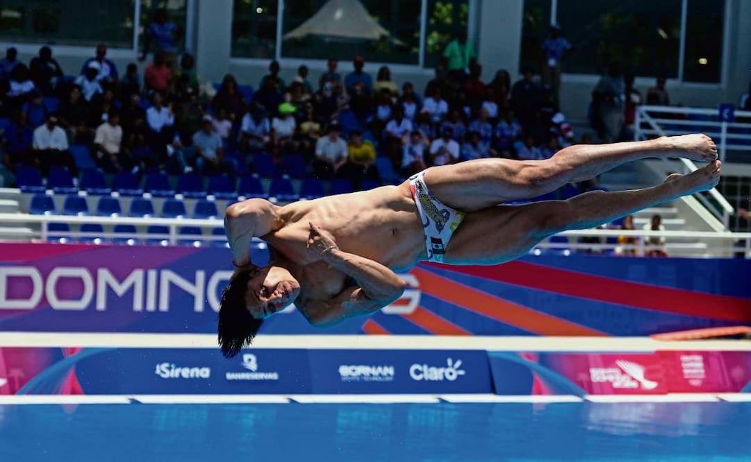Mexico's Osmar Olvera competes in the men's 1m springboard diving preliminary at the Central American and Caribbean Games in Santo Domingo, Dominican Republic, Wednesday, July 29, 2026. (AP Photo/Fernando Vergara)