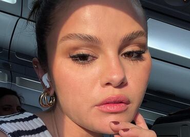 Selena Gomez impone tendencia con su magnífico delineado flotante