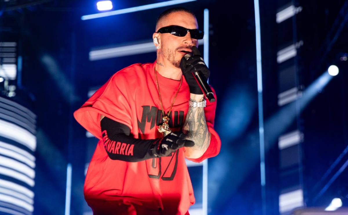 J Balvin cierra el Flow Fest 2025 con un viaje nostálgico por sus grandes éxitos en Ciudad de México